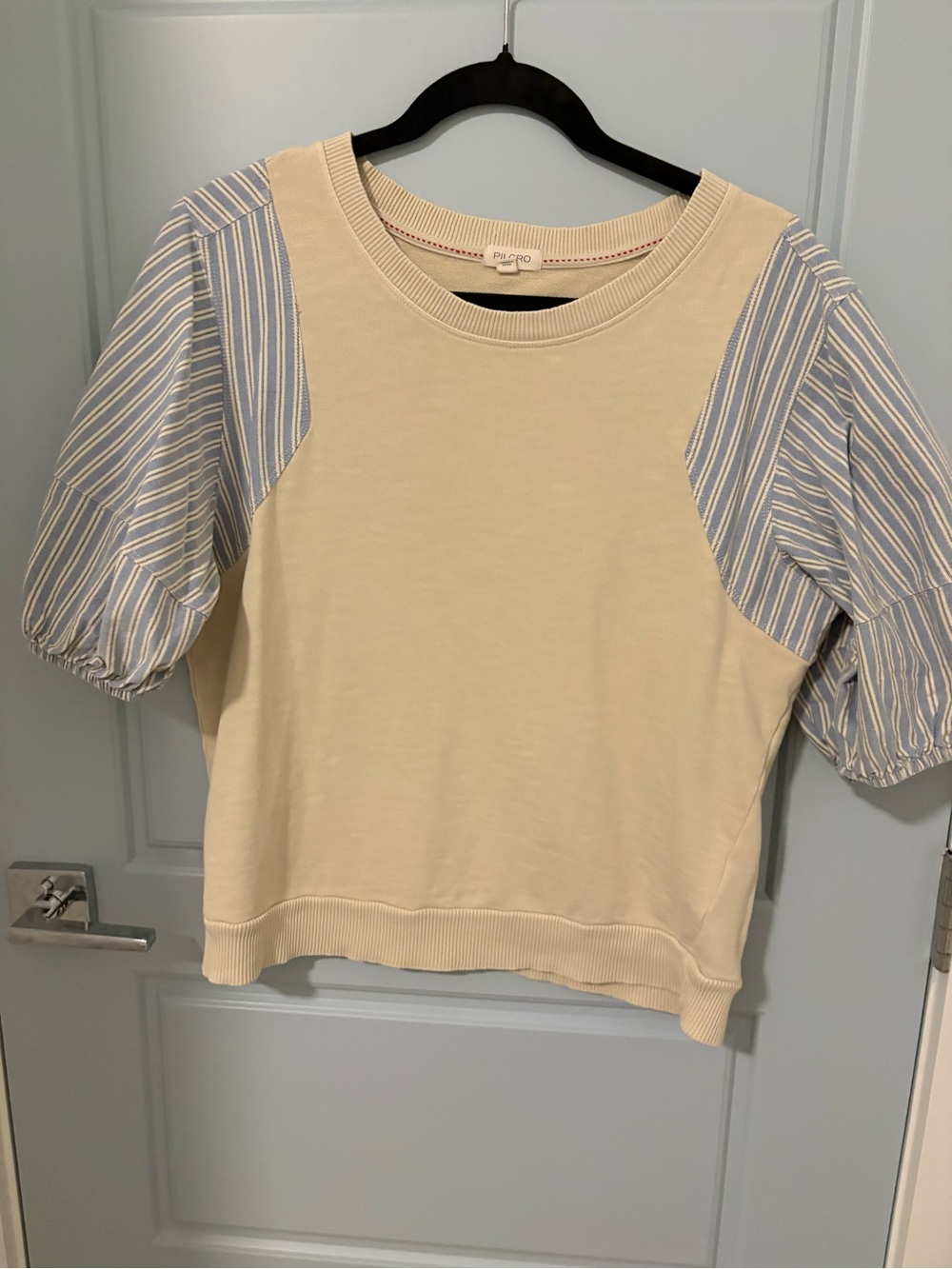 Pilcro Sleeve-Detail Women’s Top in Cream and Blue -